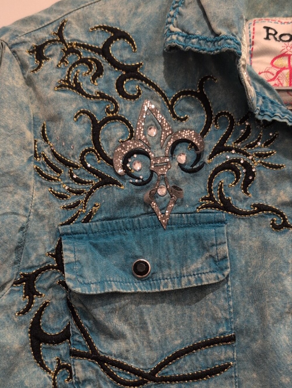 Roar Teal Washed Denim Embroidered Shirt Jacket - Picture 4 of 13